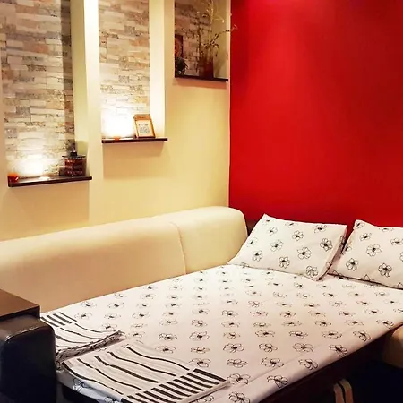 Nicole Апартамент