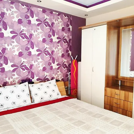 Апартамент Nicole *